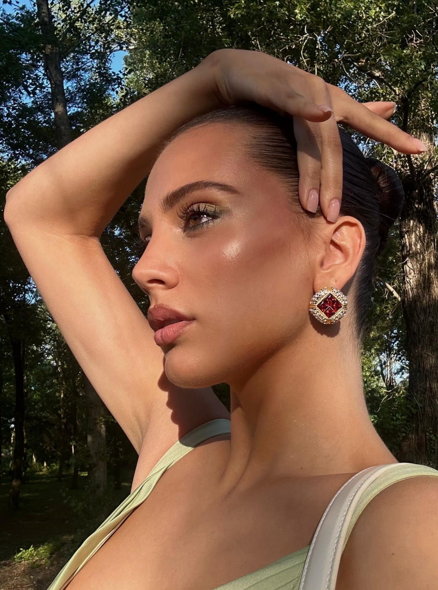 THE AMARENA earrings