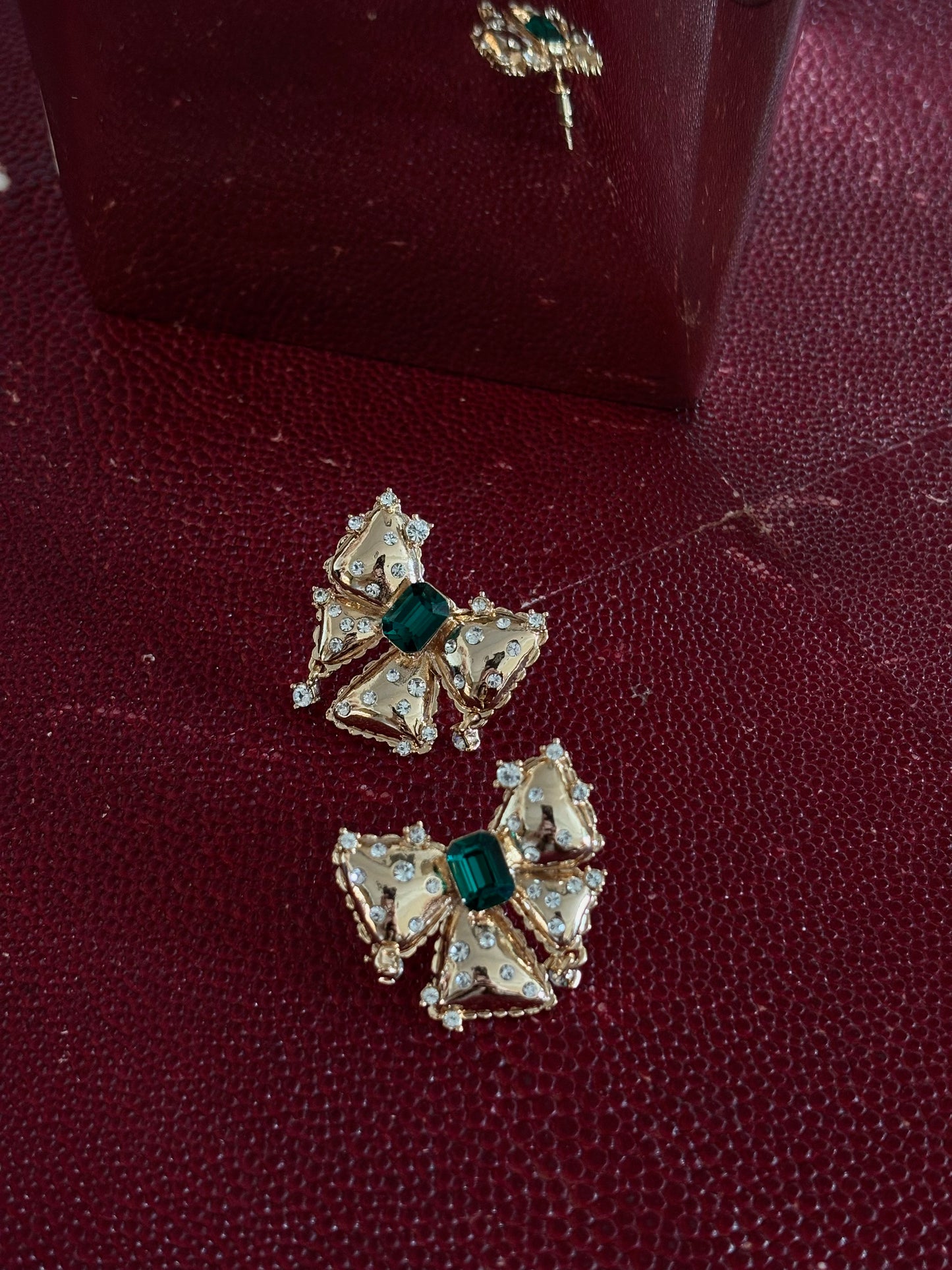MISS earrings