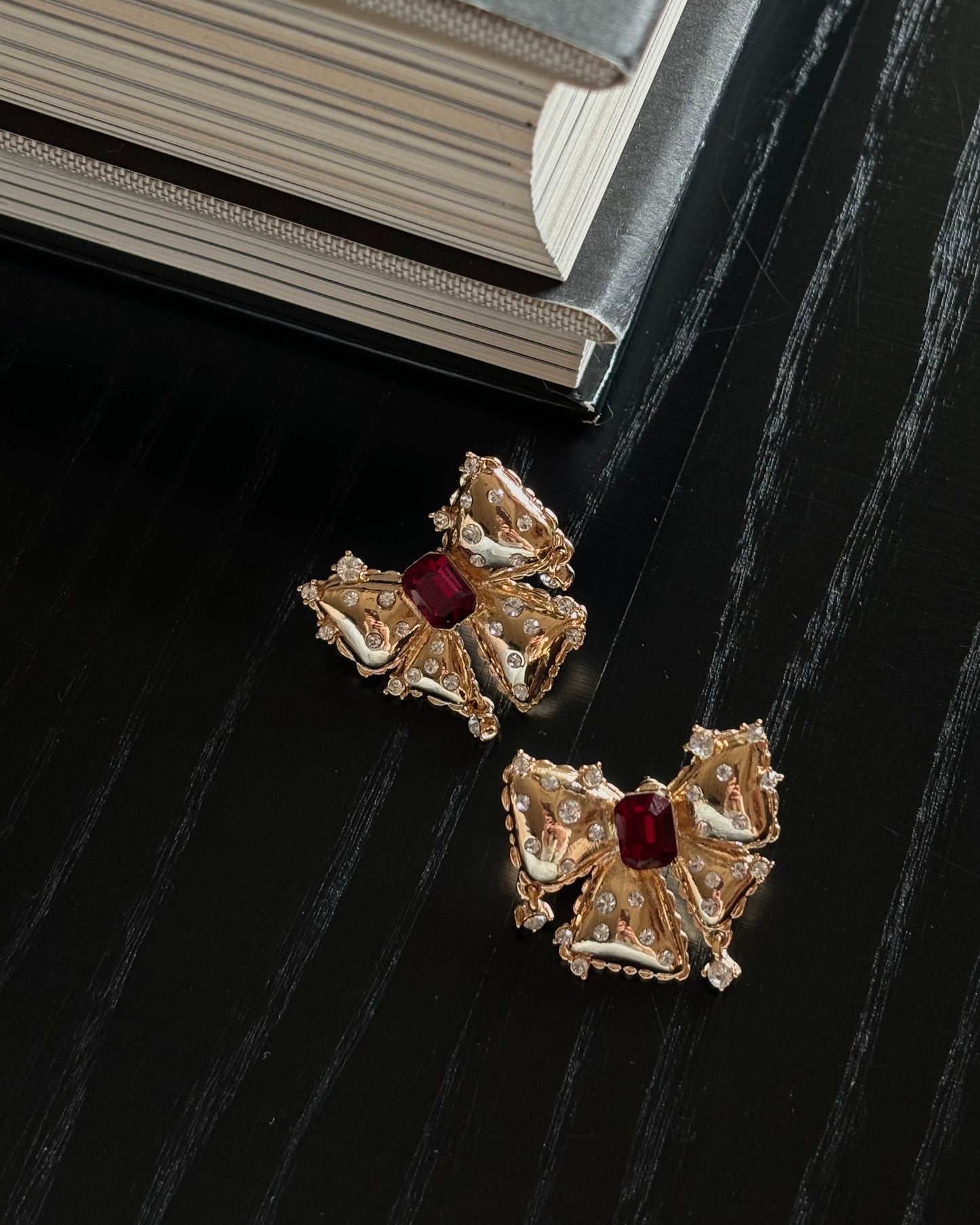 MISS earrings
