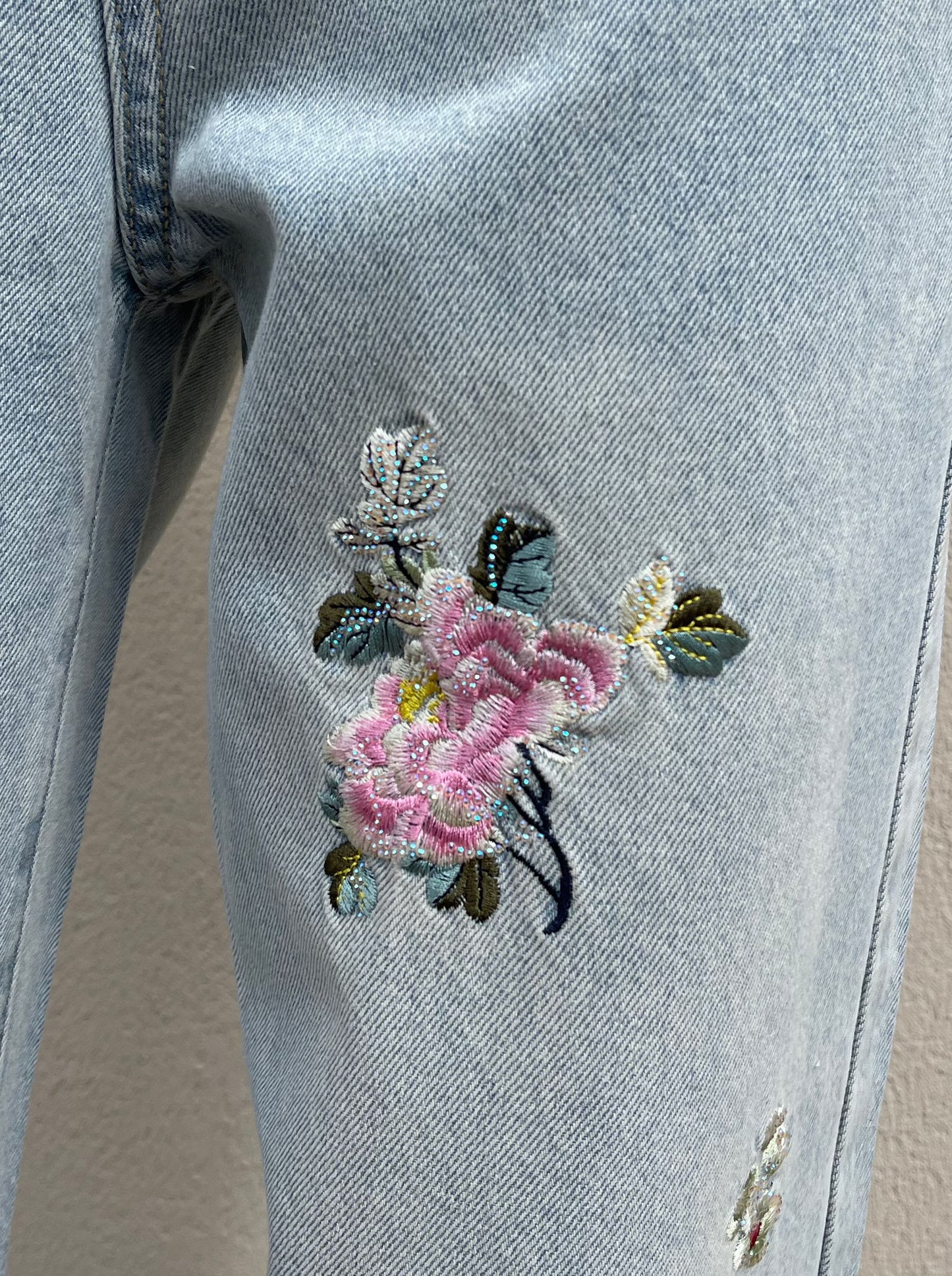Full length embroidery jeans