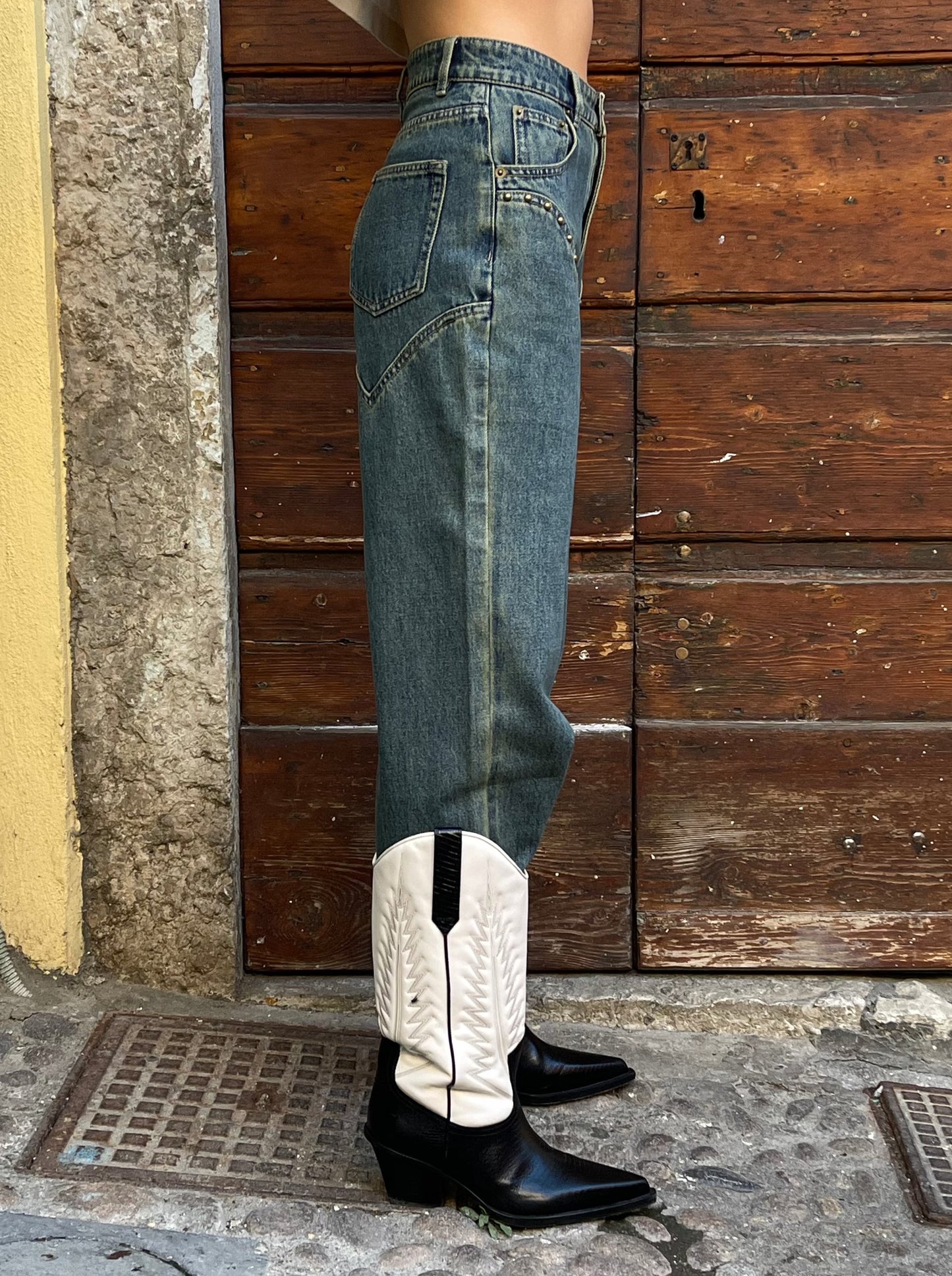Texan jeans with studs