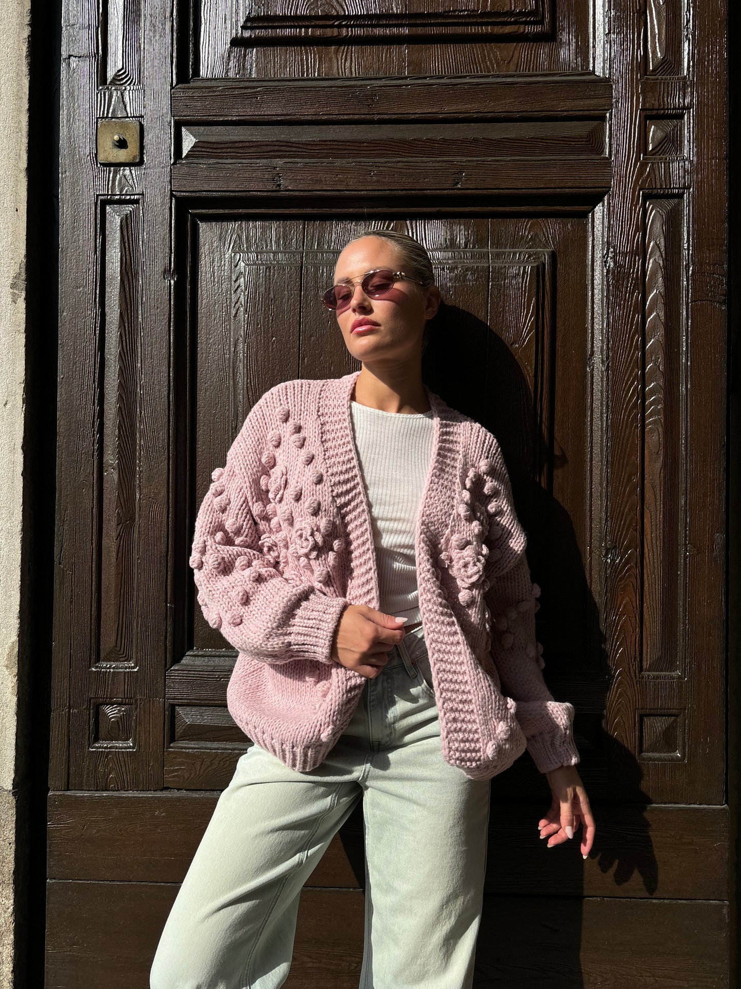 Cardigan roses