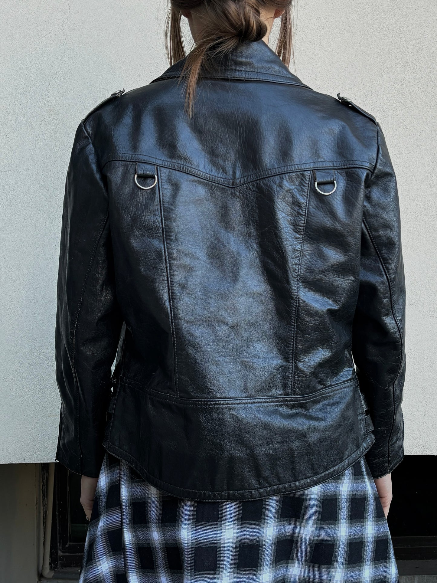 Chiodo in pelle nero