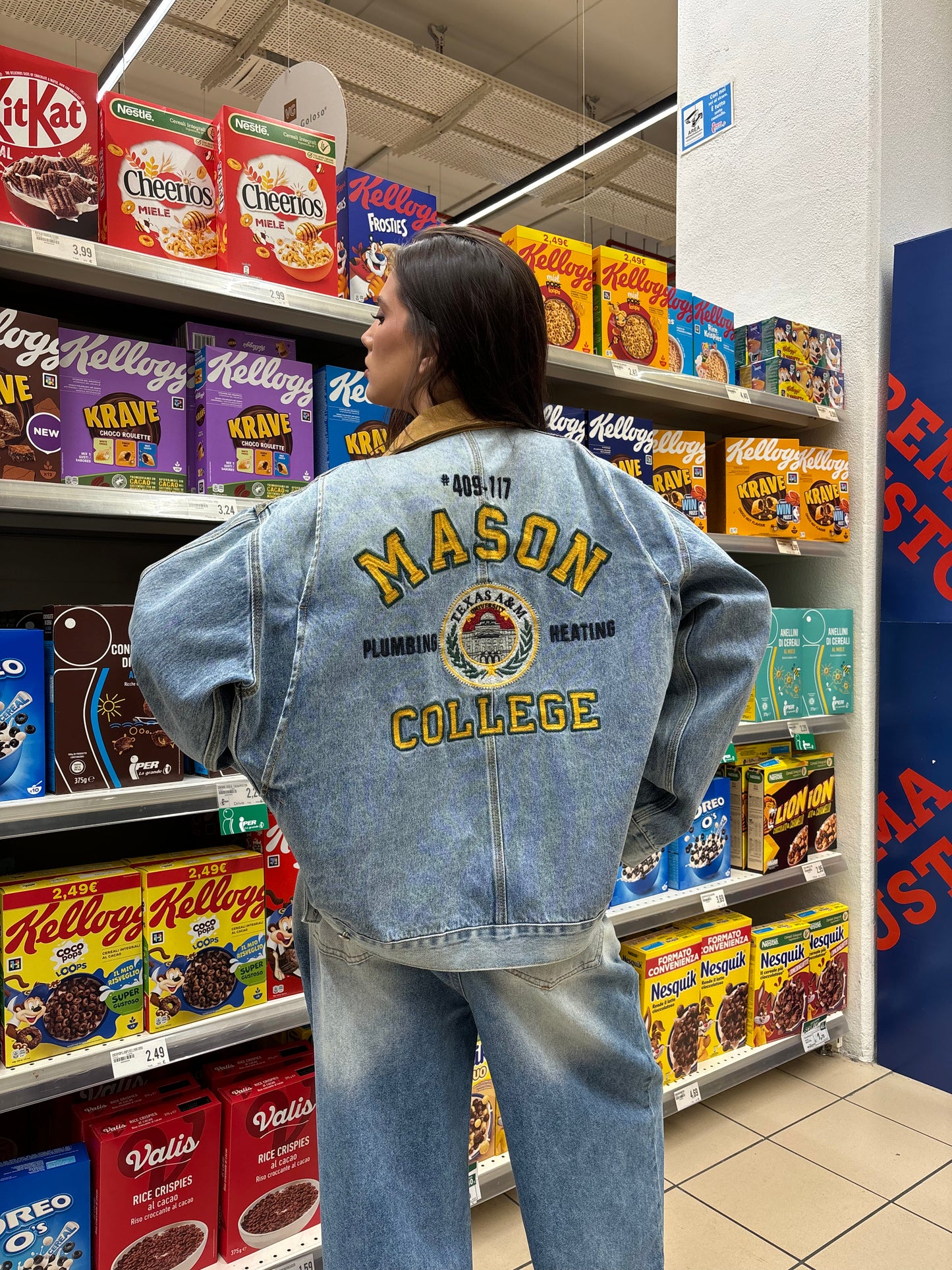 "Old school" jacket in oversized denim
