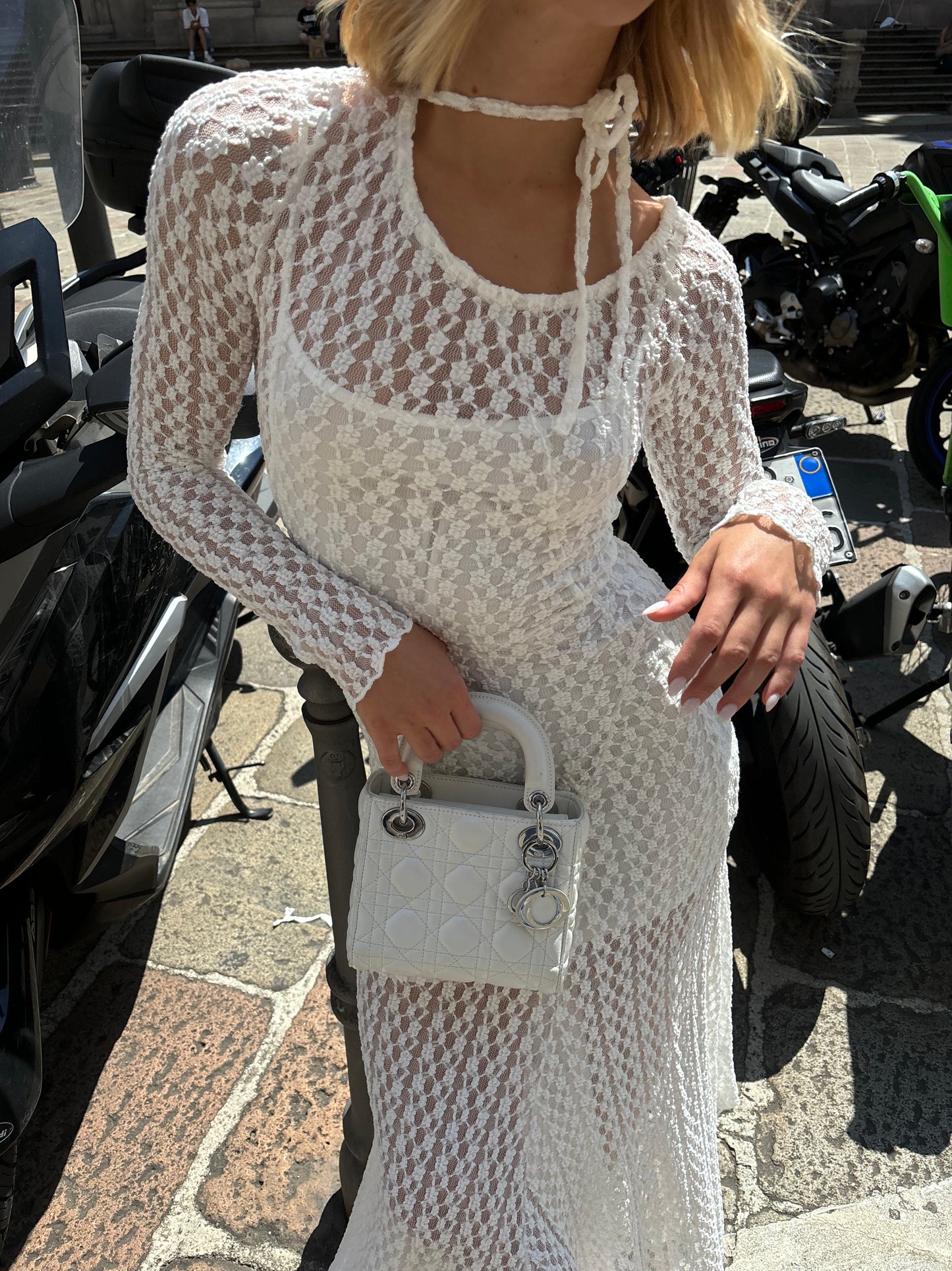 Maxi abito in pizzo