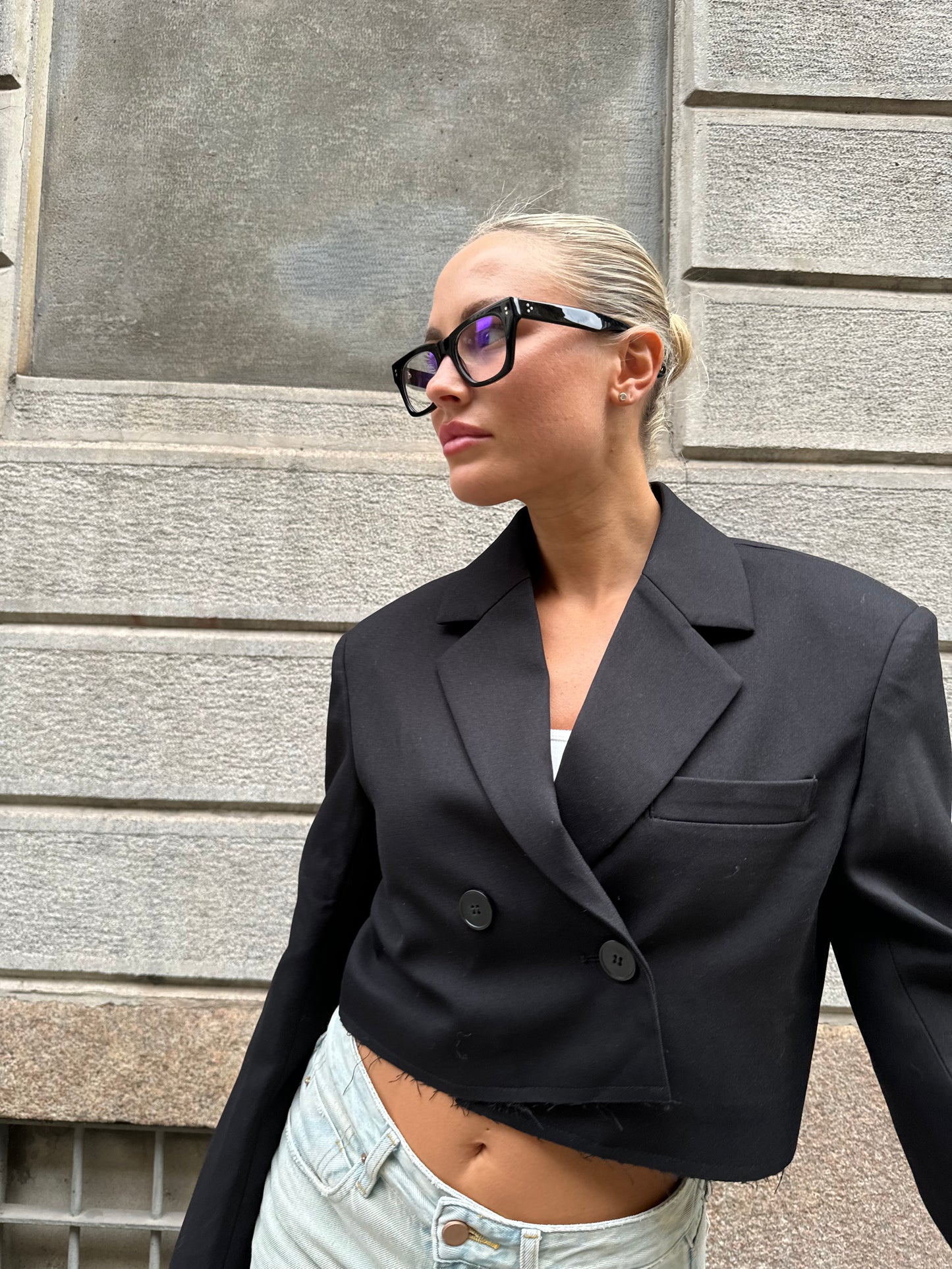 Cropped blazer