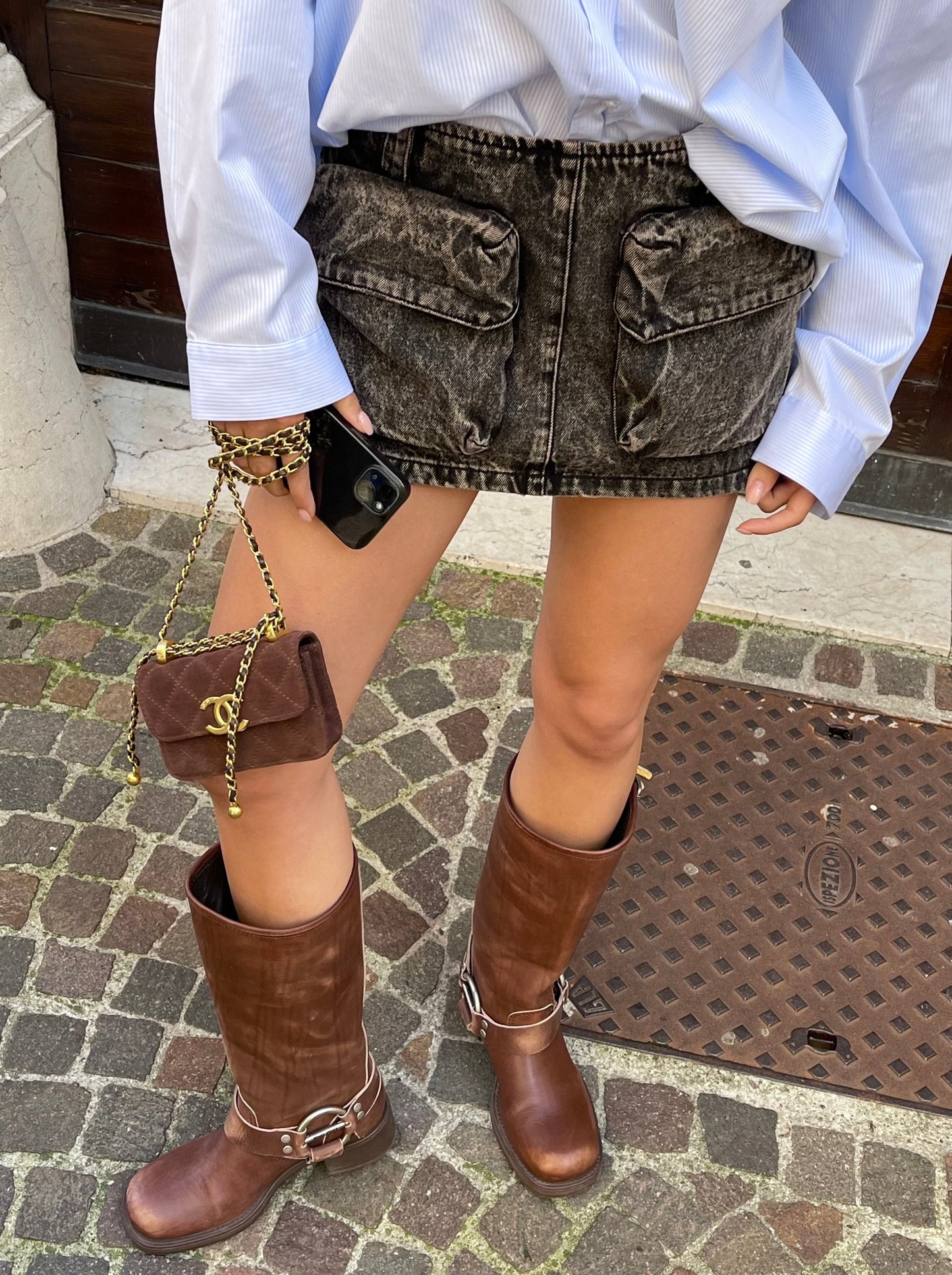 Washed denim cargo miniskirt