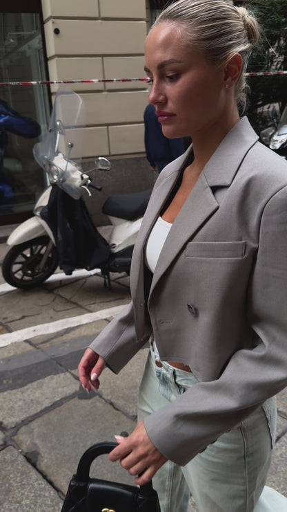 Cropped blazer